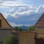 Kdovikde Budyne nad Ohri