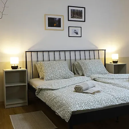 Prázdninový dům Kdovíkde Budyne nad Ohri