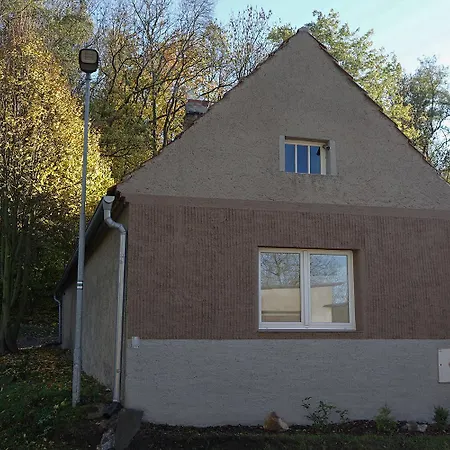 Prázdninový dům Kdovíkde Budyne nad Ohri