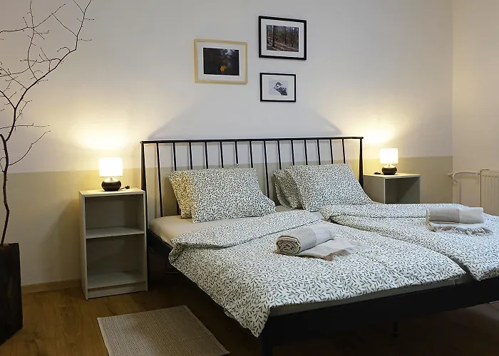 Semesterbostad Kdovikde Budyne nad Ohri